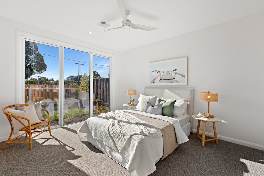 LIVING WITH THE JOHNSONS | Esplanade, Mount Martha VIC 3934, Australia | Phone: 0400 625 959