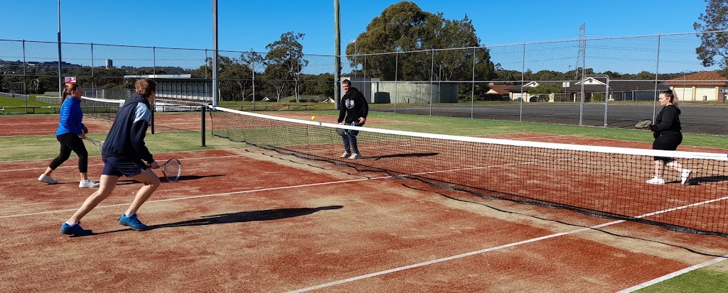 Bounce Tennis - Ulinga Park |  | 1a Lodwick Ln, Cardiff South NSW 2285, Australia | 0408717199 OR +61 408 717 199