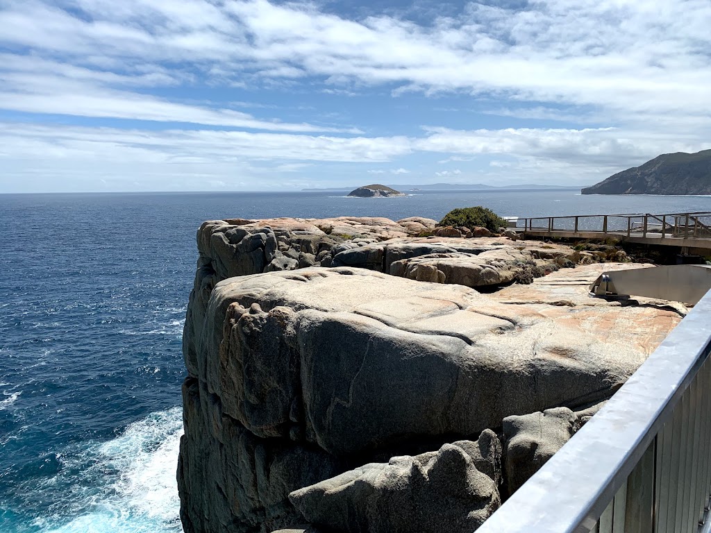 The Gap | tourist attraction | The Gap Rd, Torndirrup WA 6330, Australia | 0898424500 OR +61 8 9842 4500