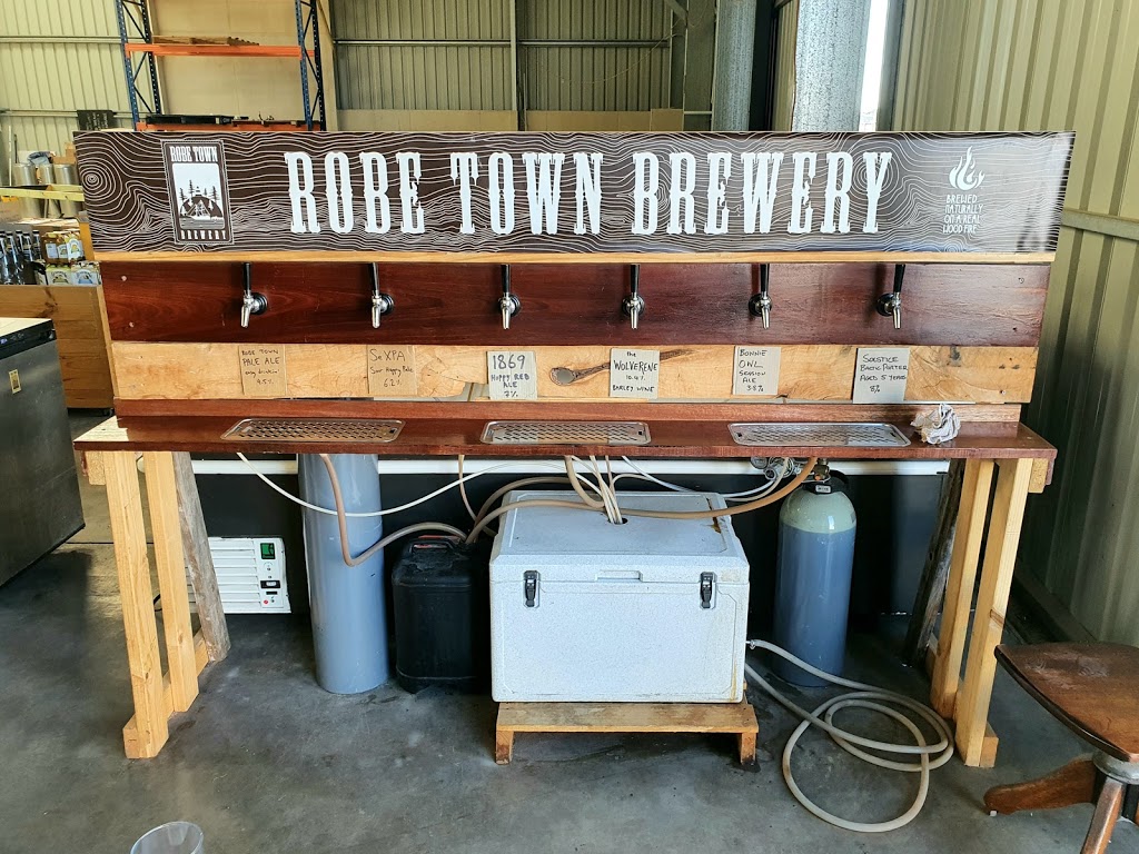 Robe Town Brewery | 10 White St, Robe SA 5276, Australia | Phone: 0415 993 693