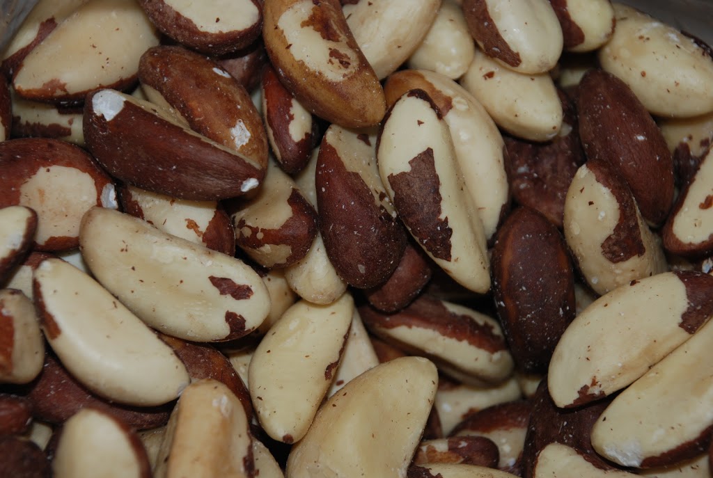 Peninsula Nut Co at Longwarry Market | health | 10 Bennett St, Longwarry VIC 3816, Australia | 0402097545 OR +61 402 097 545