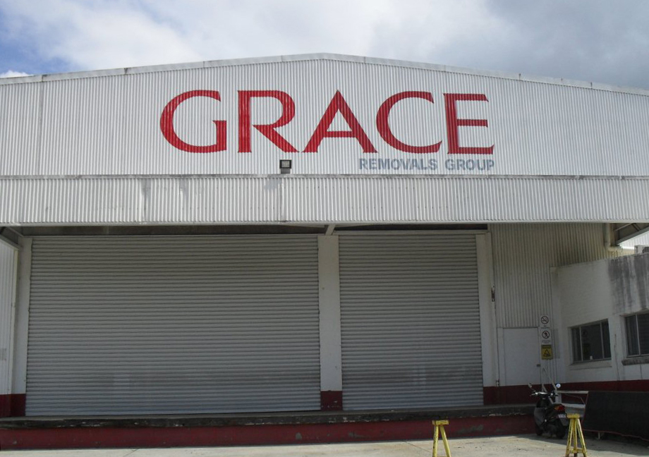 Grace Removals Goldcoast | 23 Alex Fisher Dr, Burleigh Heads, Gold Coast QLD 4220, Australia | Phone: 1300 723 844