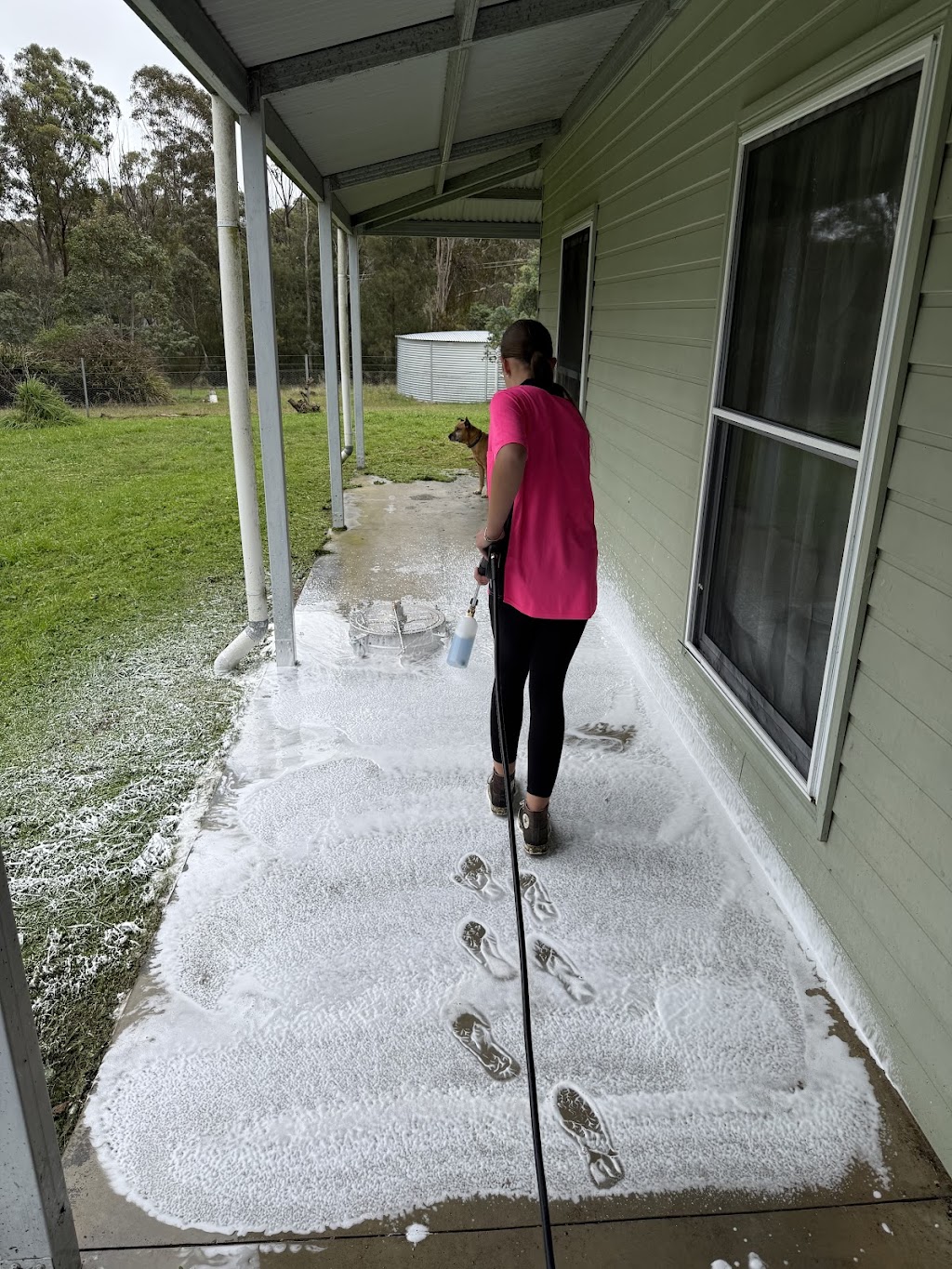 Gardners AquaShine Pressure Washing | 4 Somerville Cl, Armidale NSW 2350, Australia | Phone: 0493 662 824