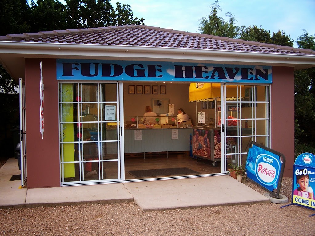 Fudge Heaven | store | 130 Long Rd, Eagle Heights QLD 4271, Australia | 0447438343 OR +61 447 438 343