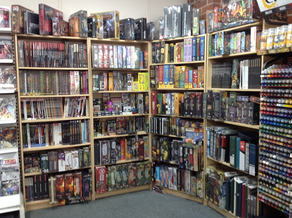 Gathering Of Worlds | book store | Shop 2/135 Fitzroy St, Grafton NSW 2460, Australia | 0488138118 OR +61 488 138 118