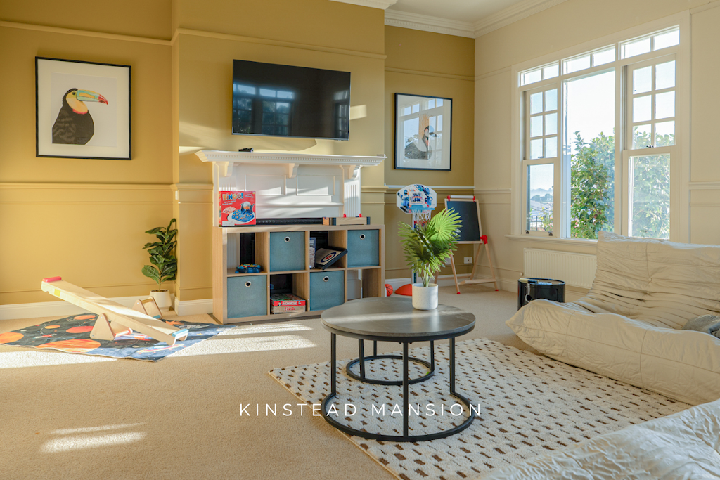 Kinstead Mansion | 7 Smokebox Court, Warragul VIC 3820, Australia | Phone: 0417 919 979 Kinstead Mansion | 7 Smokebox Court, Warragul VIC 3820, Australia | Phone: 0417 919 979