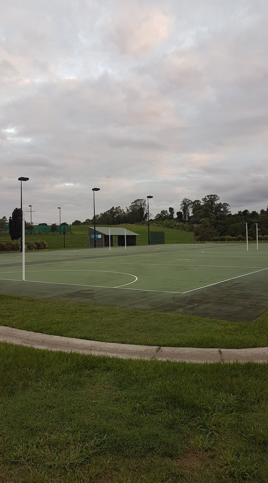 Samford Netball Club | gym | Samford District Bowls Club, 2116 Mount Samson Rd, Samford Valley QLD 4520, Australia