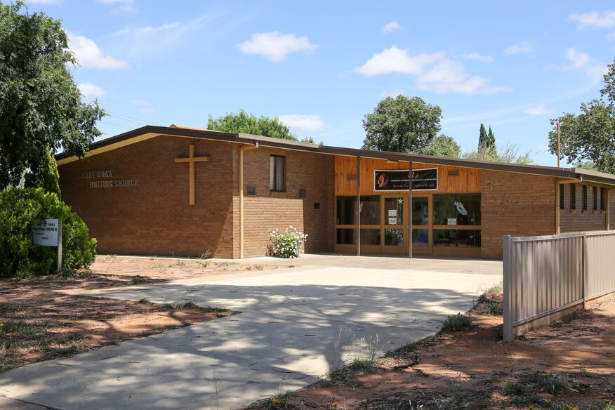 Lake Boga Uniting Church | 32 Marraboor St, Lake Boga VIC 3584, Australia | Phone: (03) 9251 5200