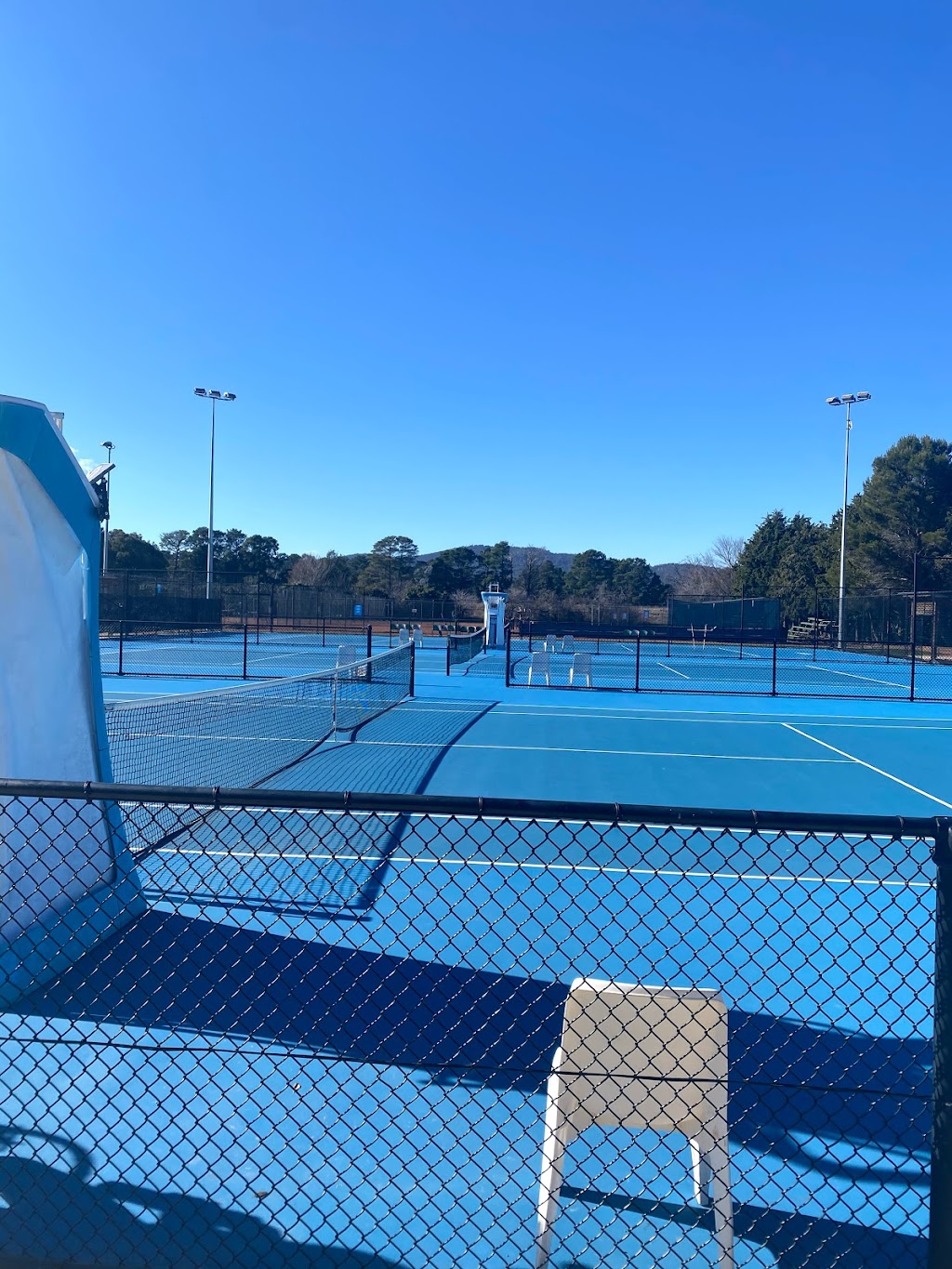 Canberra Tennis World | 3 Riggall Pl, Lyneham ACT 2602, Australia | Phone: 1300 836 647