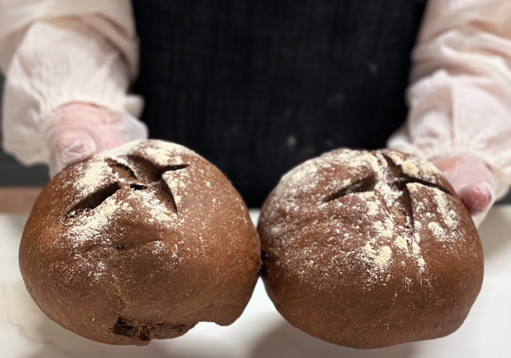 The Cupboard Bakery | 173 Charles St, Beauty Point TAS 7270, Australia | Phone: (03) 6383 4162