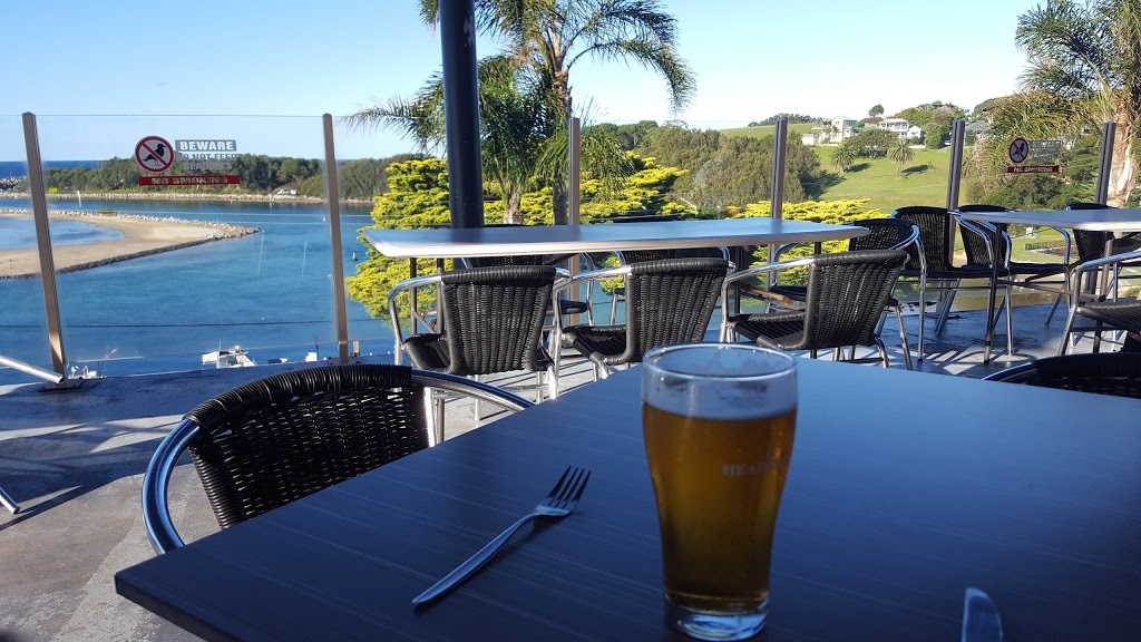 Obriens Hotel | 99 Campbell St, Narooma NSW 2546, Australia | Phone: (02) 4476 3691