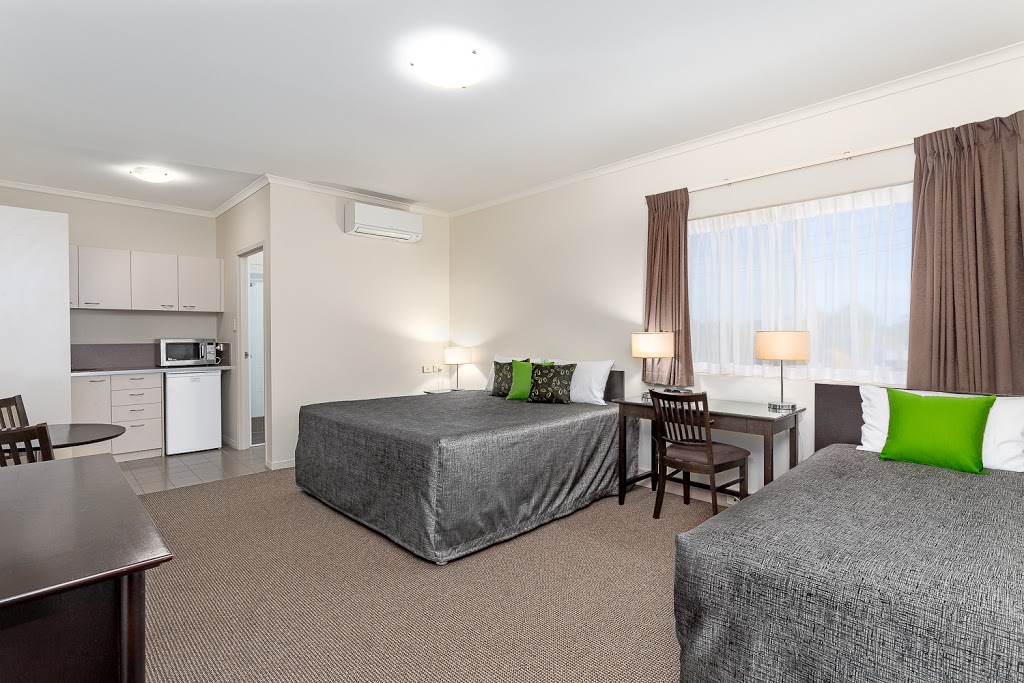 Redcliffe Motor Inn | 125 Anzac Ave, Redcliffe QLD 4020, Australia | Phone: (07) 3283 4600