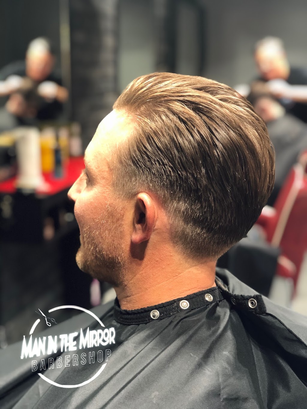 Man in the mirror barbershop | Shop 4C/159 Ridgecrop Dr, Castle Hill NSW 2154, Australia | Phone: 0421 144 711