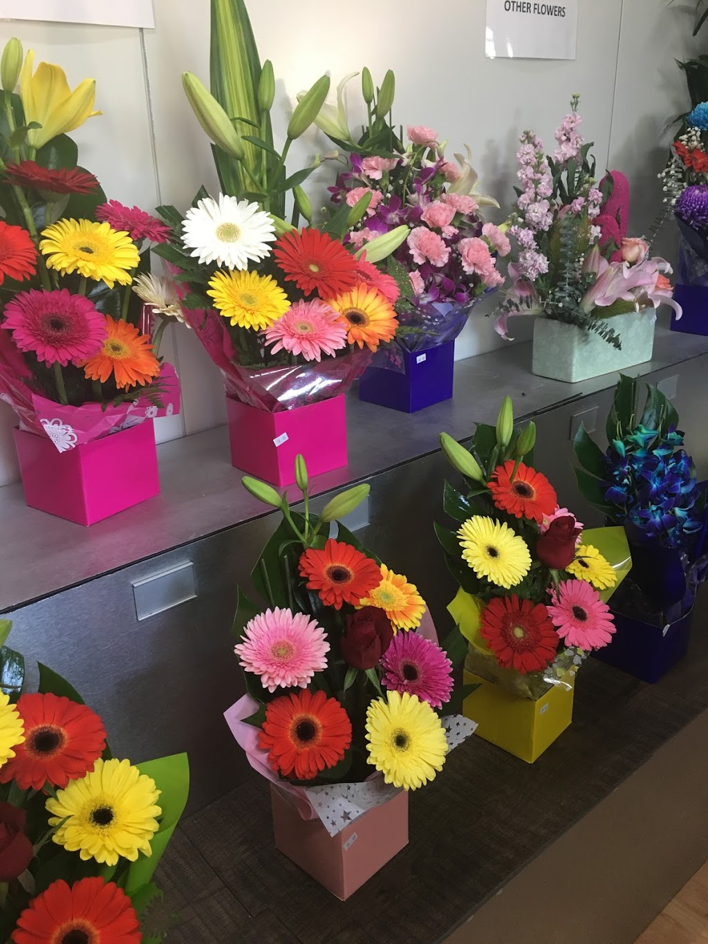 Mai Flower Supplies | florist | 77-79 Roberts Rd, Lathlain WA 6100, Australia | 0422155439 OR +61 422 155 439