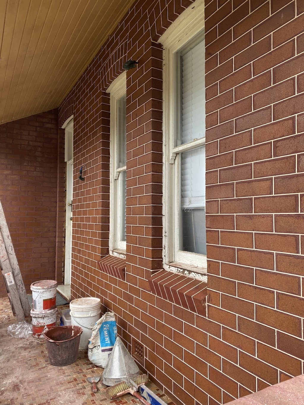 Distinction Tuckpointing | 126 Yarramalong Rd, Wyong Creek NSW 2259, Australia | Phone: 0407 233 391