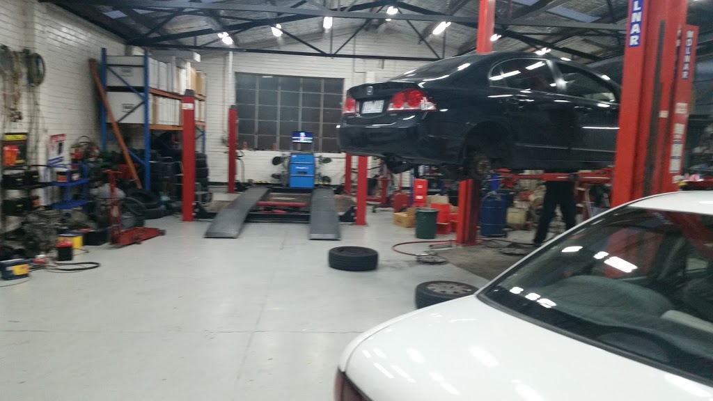 Kim Auto Repairs | car repair | 3 Carinish Rd, Oakleigh South VIC 3167, Australia | 0395437870 OR +61 3 9543 7870