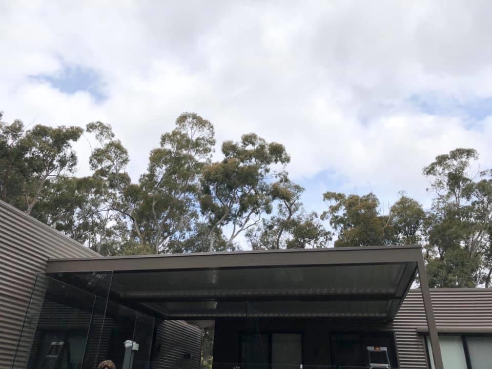Louvre Roofs Australia | roofing contractor | 1/57 Industrial Cct, Cranbourne West VIC 3977, Australia | 1800940481 OR +61 1800 940 481
