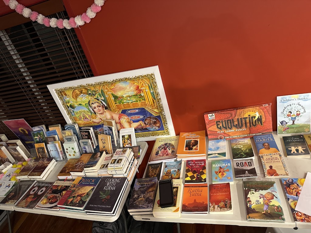 Hare Krishna Toowoomba | 355 Spring St, Kearneys Spring QLD 4350, Australia | Phone: 0422 258 003