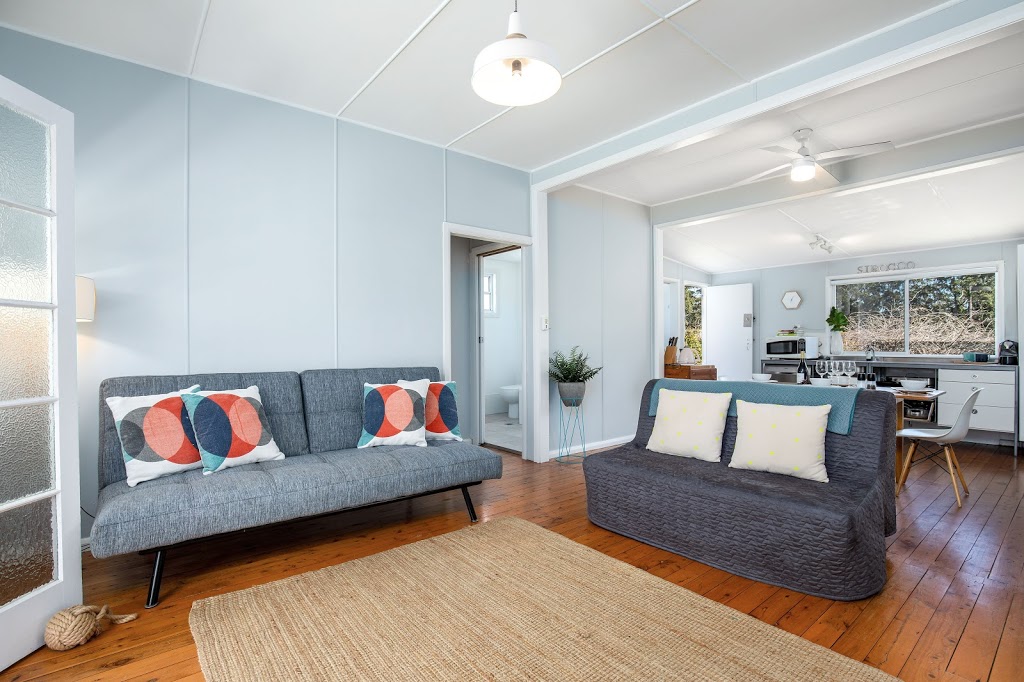 Sirocco Cottage | Jervis Bay Rentals | lodging | 9 Berry St, Huskisson NSW 2540, Australia | 0244076007 OR +61 2 4407 6007