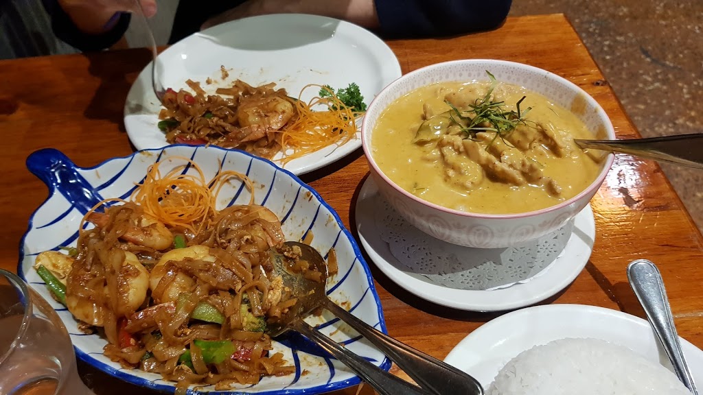 Hot Chilli Thai Restaurant | restaurant | 385 Mt Alexander Rd, Ascot Vale VIC 3032, Australia | 0393260990 OR +61 3 9326 0990