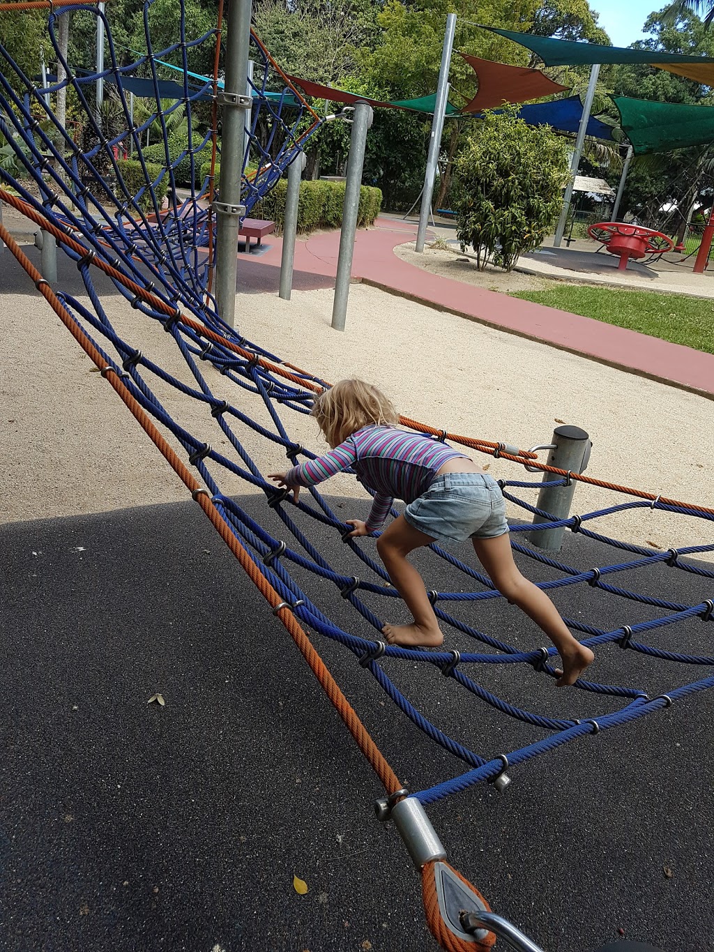 Paintbox Kids & Wilderness Babies | park | 4 Avondale St, Mount Sheridan QLD 4868, Australia | 0740456147 OR +61 7 4045 6147