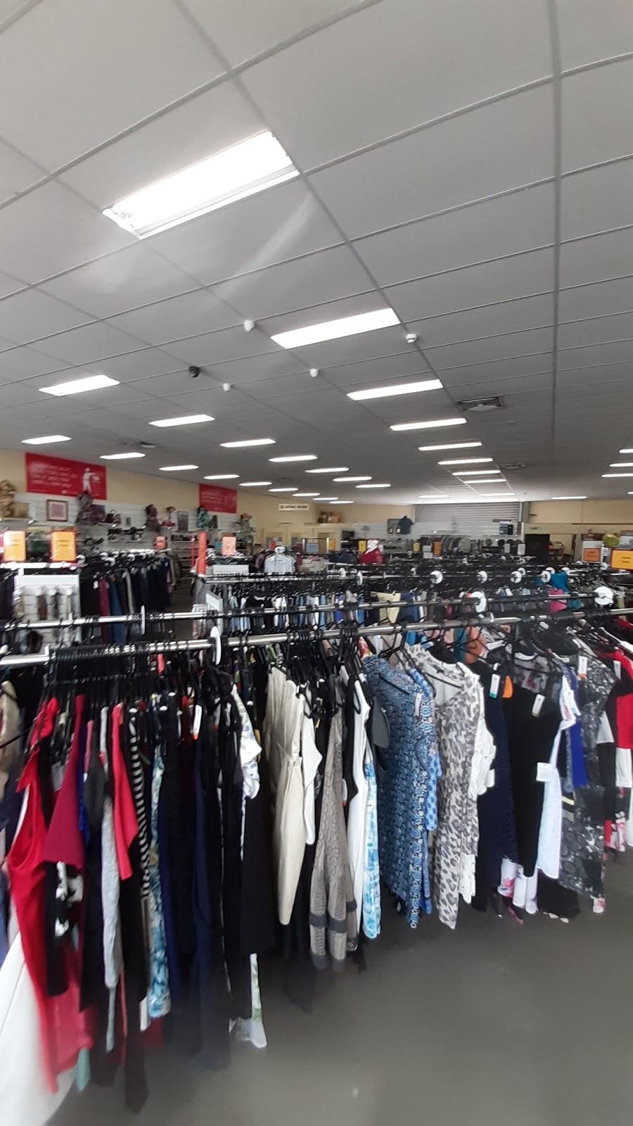 Salvos Stores Rowville | store | Showroom 3/5 Fulham Rd, Rowville VIC 3178, Australia | 0397532575 OR +61 3 9753 2575