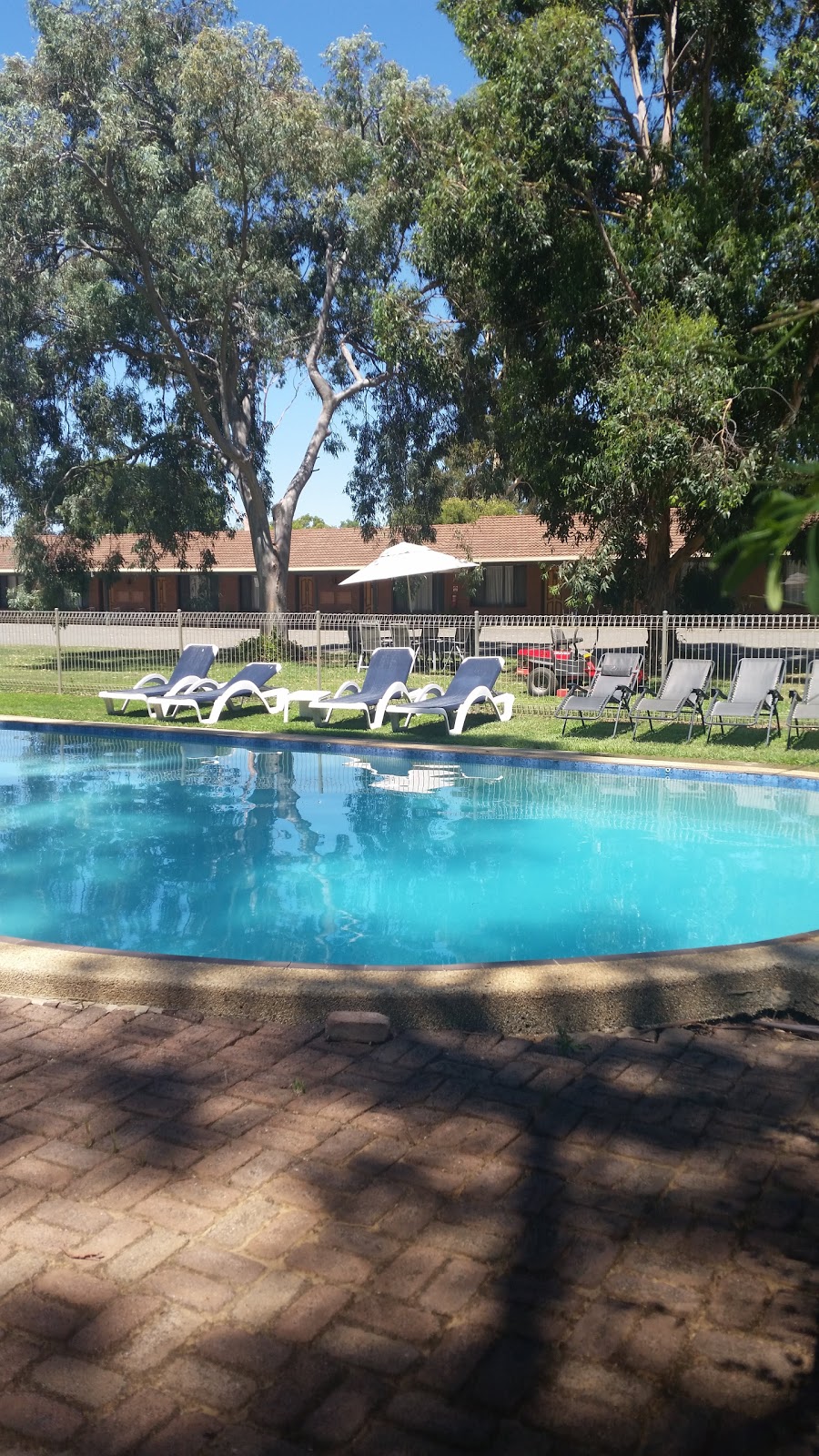 Greenacres Motel | lodging | 91 Federation Ave, Corowa NSW 2646, Australia | 0260332288 OR +61 2 6033 2288