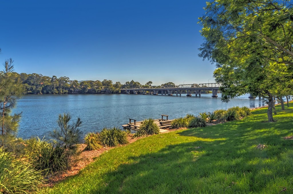 Pleasant Way River Lodge | lodging | 9 Pleasant Way, Nowra NSW 2541, Australia | 0244215544 OR +61 2 4421 5544