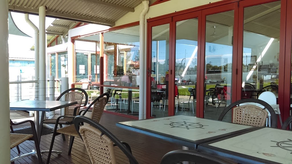 Submarine Cafe | cafe | LOT 2 Raymond St, Holbrook NSW 2644, Australia | 0260362211 OR +61 2 6036 2211