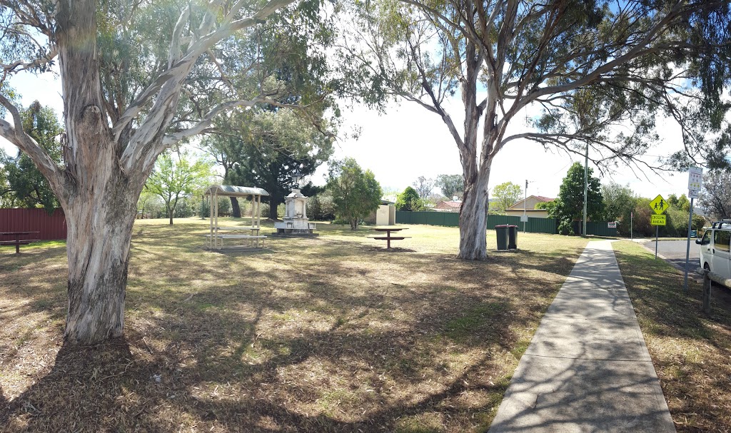 Thomas Cook Fountain |  | Gundy Rd, Scone NSW 2337, Australia | 1800201000 OR +61 1800 201 000