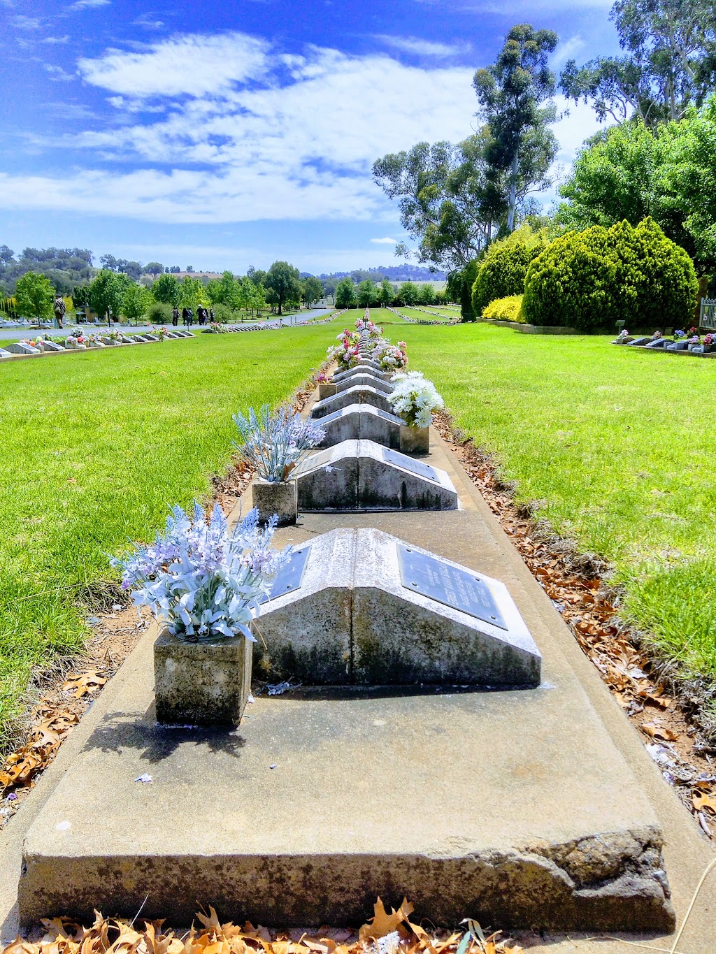 Japanese war cemetery | LOT 7034 Doncaster Dr, Cowra NSW 2794, Australia | Phone: (02) 6340 2000