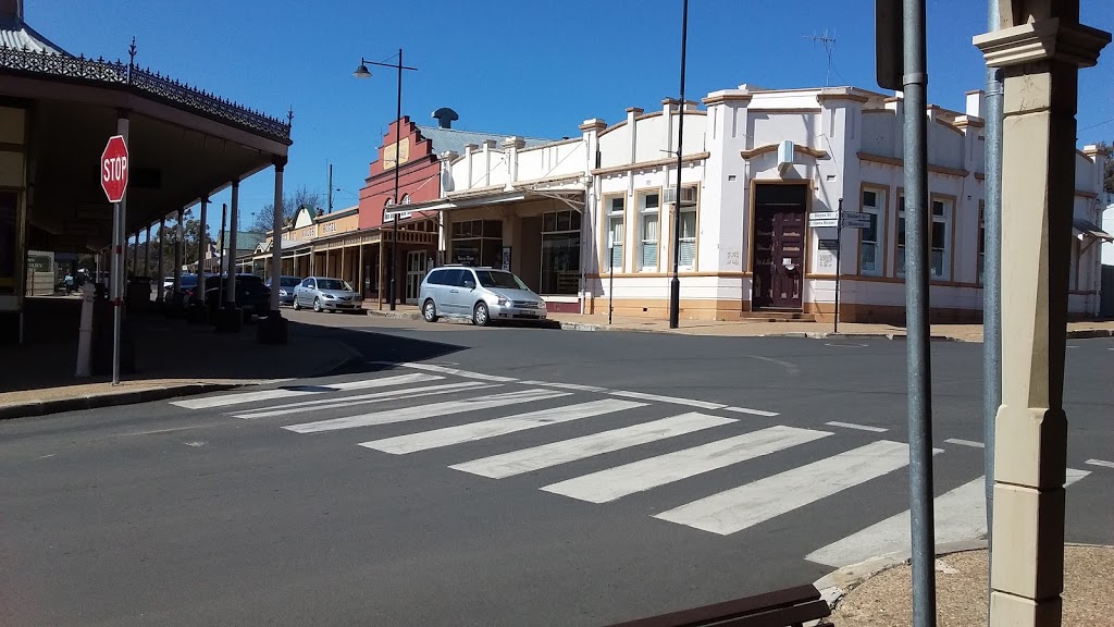 Cobbs Bakery Cafe & Takeaway | 82 Herbert St, Gulgong NSW 2852, Australia | Phone: (02) 6374 1364