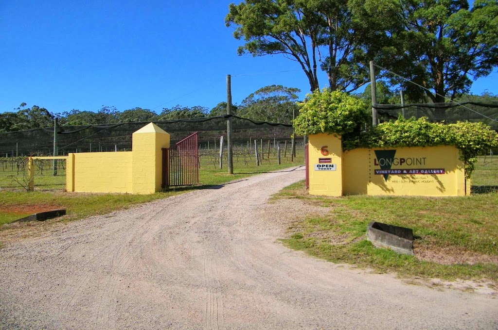 Long Point Vineyard & Art Gallery | art gallery | Long Point Drive (Off Houston Mitchell), Cooinda Pl, Lake Cathie NSW 2445, Australia | 0265854598 OR +61 2 6585 4598