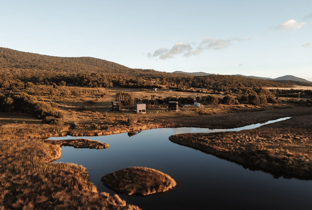 SEA STACKS, Shacks of The Denison | lodging | 7 Deals Rd, Douglas River TAS 7215, Australia | 0363751247 OR +61 3 6375 1247