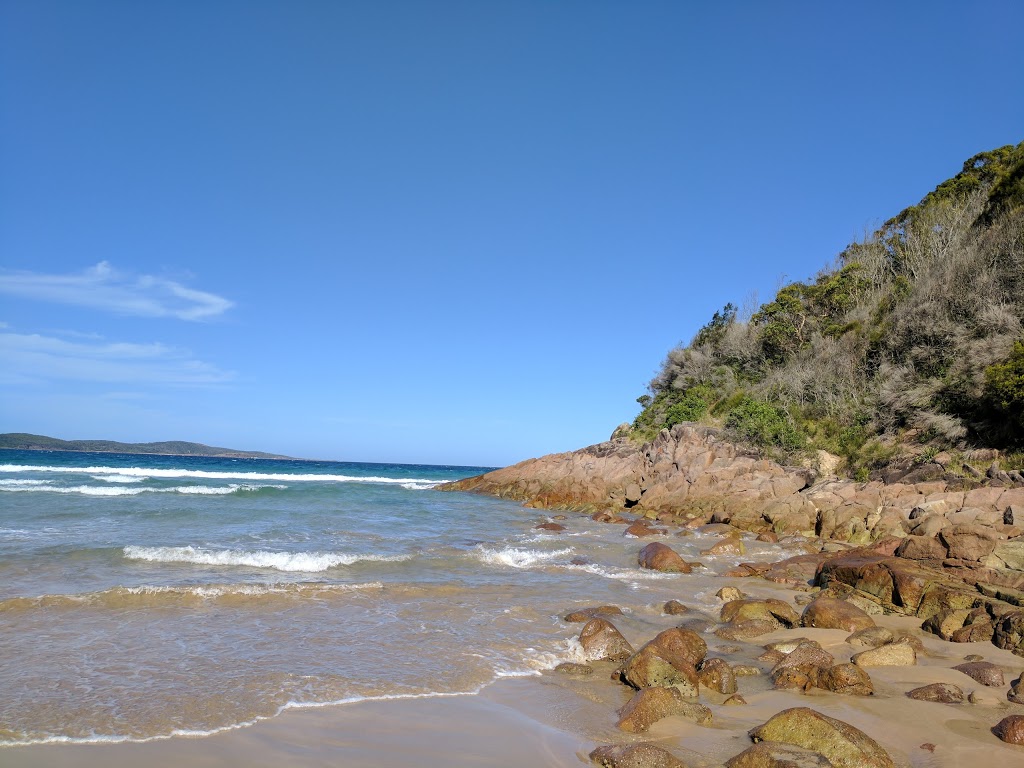 One Mile Beach Reserve | park | 2 Hannah Parade, One Mile NSW 2316, Australia | 0249800255 OR +61 2 4980 0255