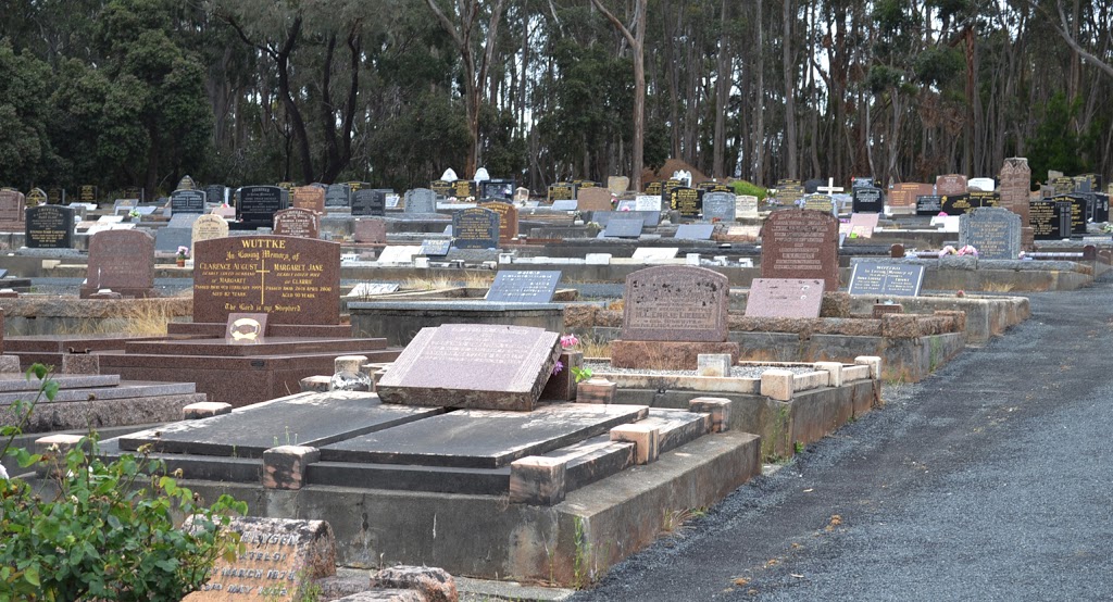 Hahndorf Cemetery | cemetery | 172 Snelling Rd, Hahndorf SA 5245, Australia | 0883887157 OR +61 8 8388 7157