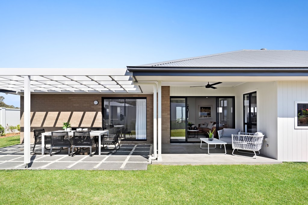 Hunter Homes Huntlee Display Home | 18 Peachy Avenue, North Rothbury NSW 2335, Australia | Phone: (02) 4088 8195