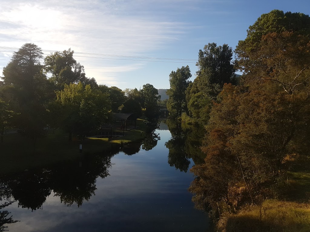 Play by the River Bank | park | Murray to the Mountains Rail Trail, Porepunkah VIC 3740, Australia