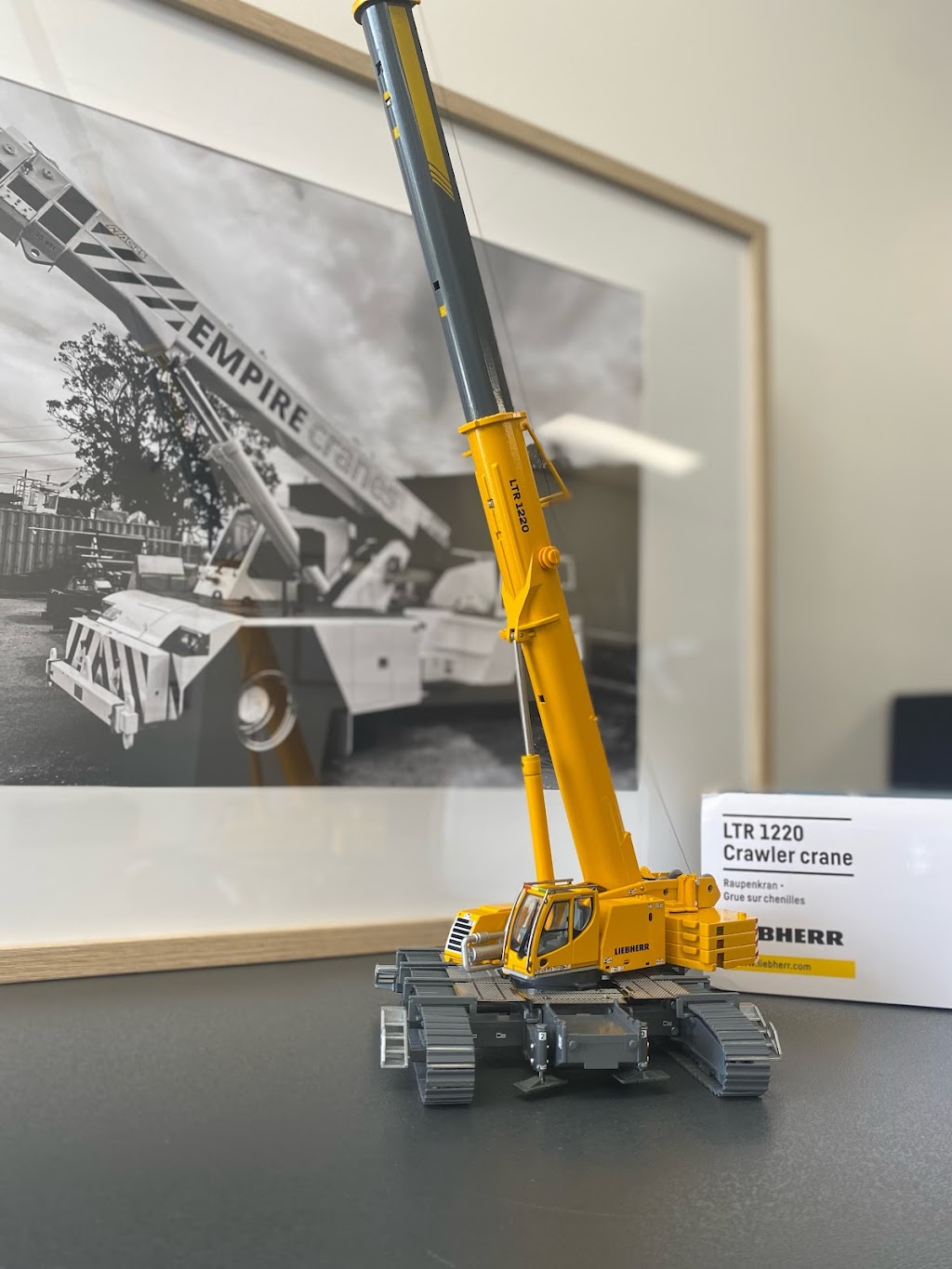 Empire Cranes | 14 Industrial Dr, Pakenham VIC 3810, Australia | Phone: 1300 986 955