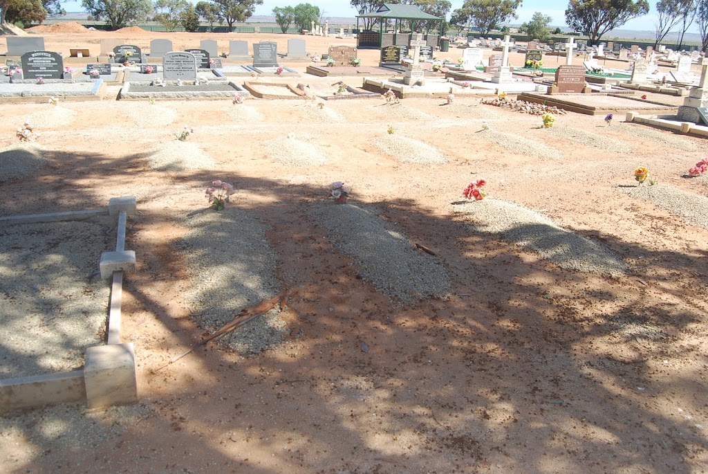 Port Wakefield Public Cemetery | cemetery | 131 Annie Watt Rd, Port Wakefield SA 5550, Australia