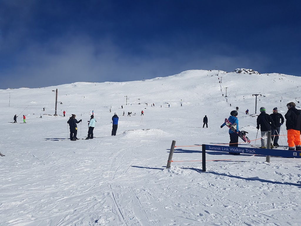 Ben Lomond Ski Lifts | Ben Lomond Rd, Ben Lomond TAS 7212, Australia | Phone: (03) 6724 3638