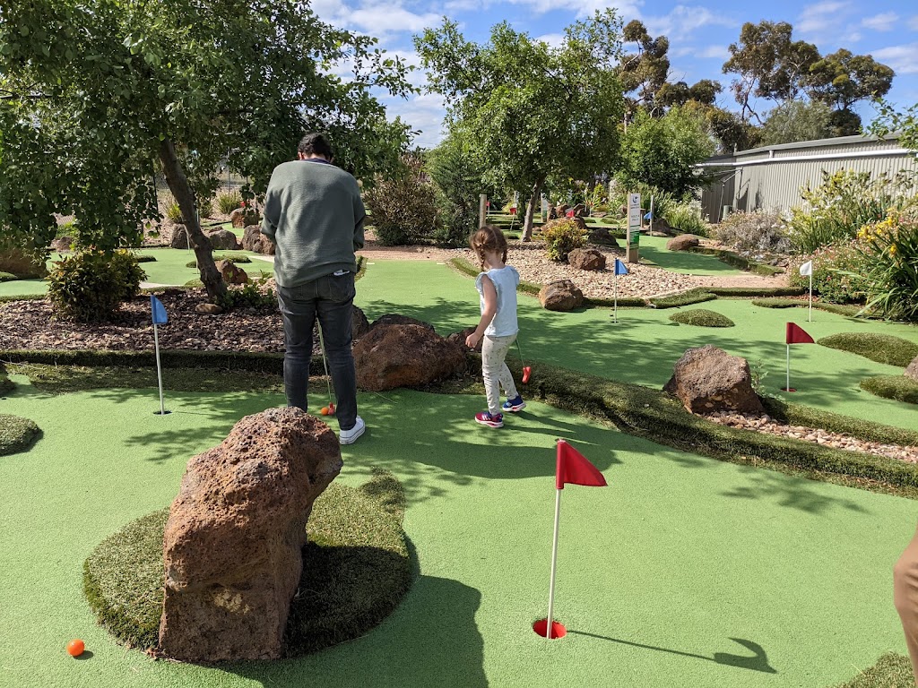 Mt Derrimut Golf & Community Club | 475 Mt Derrimut Rd, Derrimut VIC 3026, Australia | Phone: (03) 8737 9011