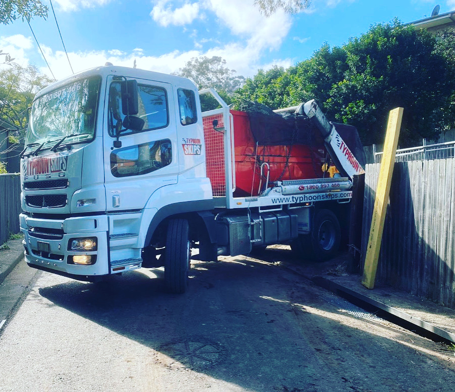 Typhoon Skips | 50 Victoria St, Riverstone NSW 2765, Australia | Phone: 1300 762 362