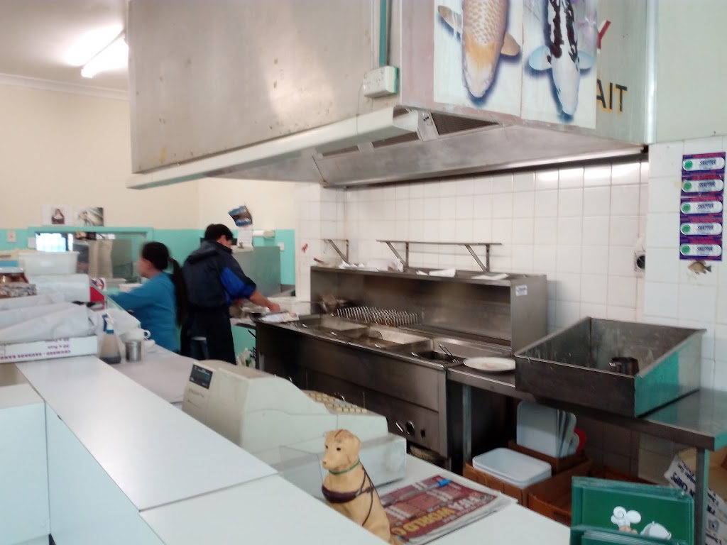 Jubilee Fish & Chips Takeaway | 11 Love St, Cloverdale WA 6105, Australia | Phone: (08) 9277 2083