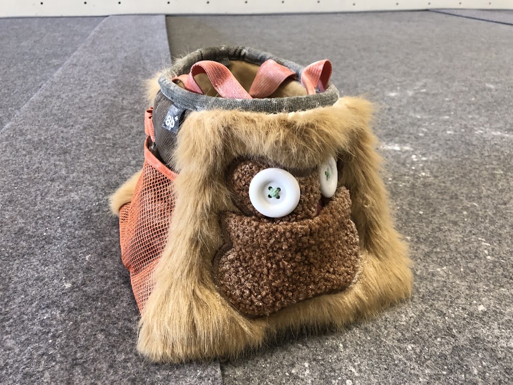 Stone Monkeys Bouldering | 11 Baggs St, Jindabyne NSW 2627, Australia | Phone: (02) 6106 9601