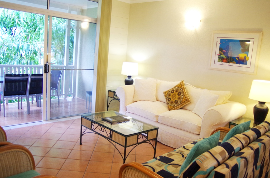 Palm Cove Tropic Apartments | 6 Triton St, Palm Cove QLD 4879, Australia | Phone: (07) 4055 3555