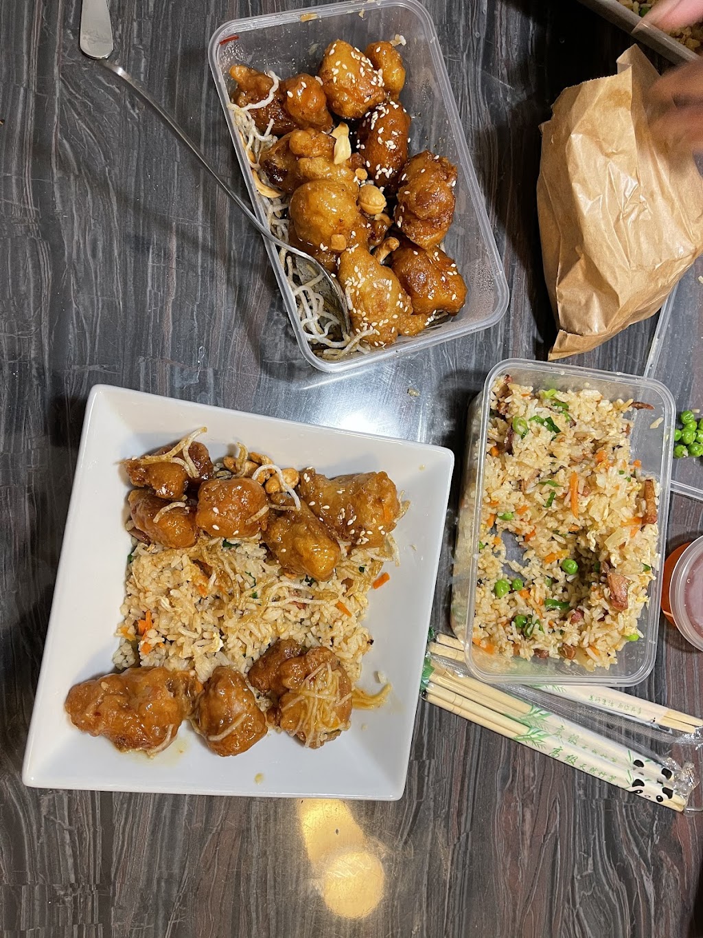 Chen Chen Asian food | 266 Shannon Ave, Geelong West VIC 3218, Australia | Phone: (03) 5200 9974