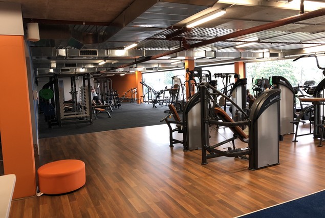 Plus Fitness Glenmore Park | gym | 1/11 Town Terrace, Glenmore Park NSW 2745, Australia | 0247372454 OR +61 2 4737 2454