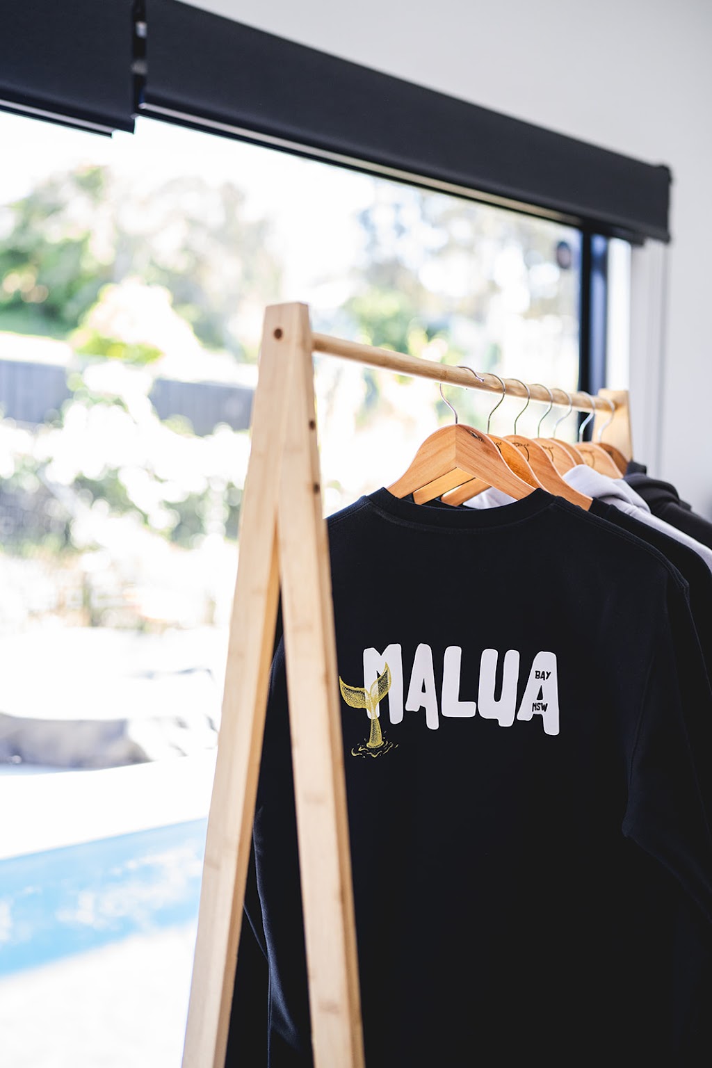 Suzanne Carter Artworks | 2 Thomsen Pl, Tomakin NSW 2537, Australia | Phone: 0404 856 500