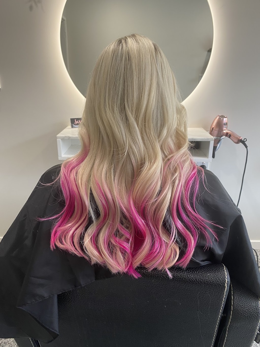 Sass Hair & Beauty | 18 Rushworth Ave, Eynesbury VIC 3338, Australia | Phone: 0422 217 479